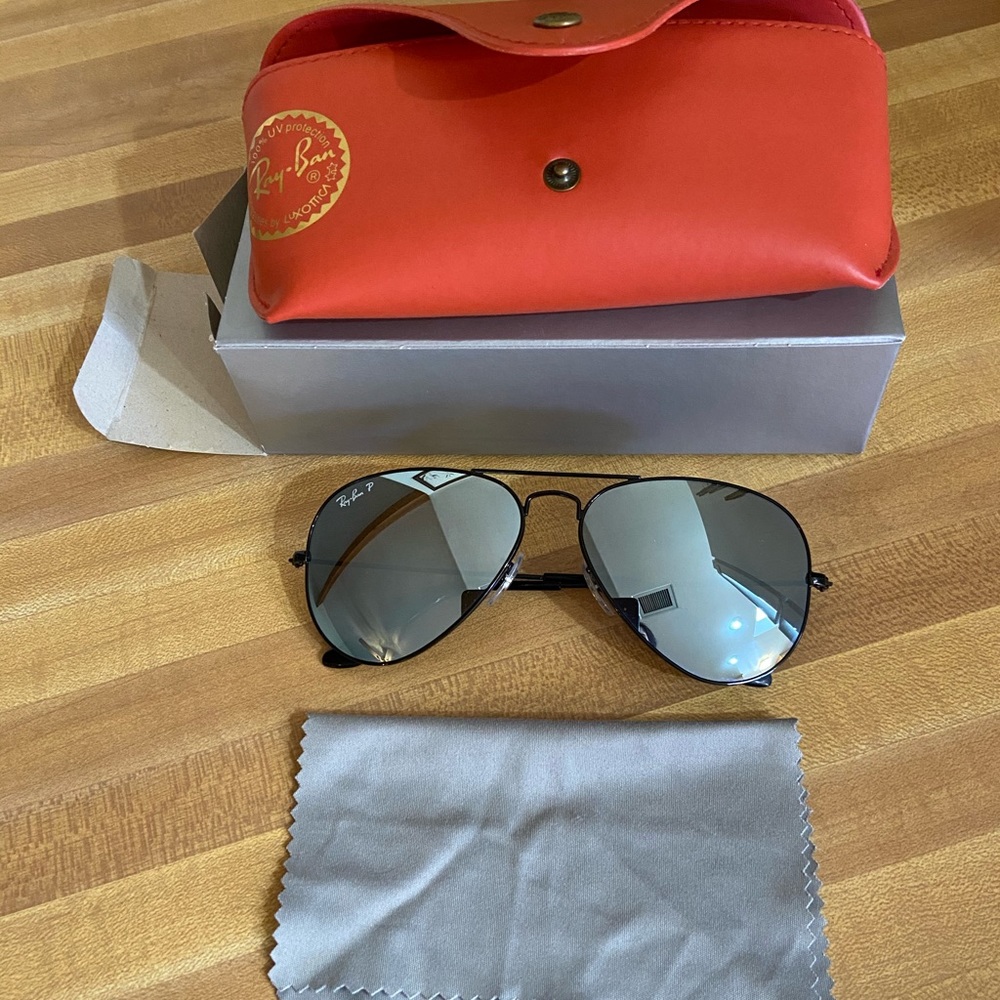 Custom Mirrored Polarized Ray-ban Aviators 😎